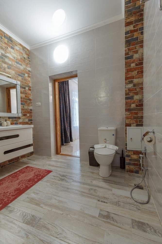 Бутик 2017 Hotel Bilhorod-Dnistrovsʼkyy Екстериор снимка